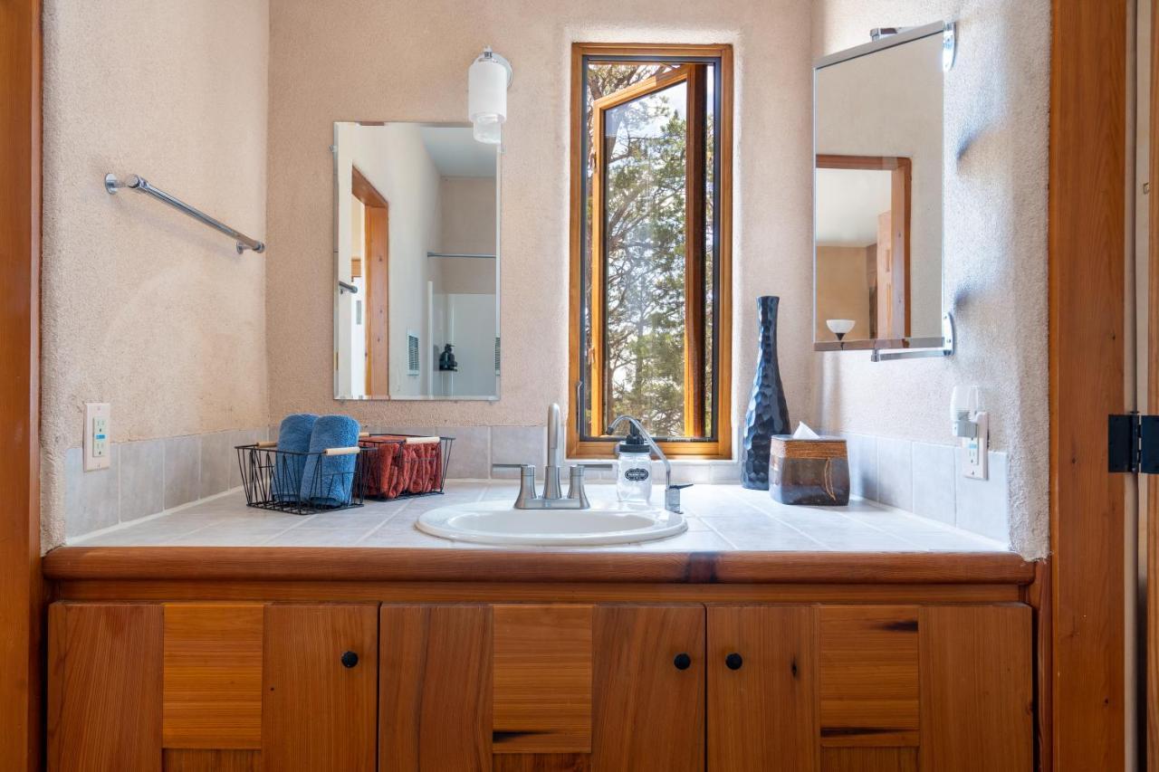 Santa Fe Ridgetop Retreat With 2 Hot Tubs And Views المظهر الخارجي الصورة